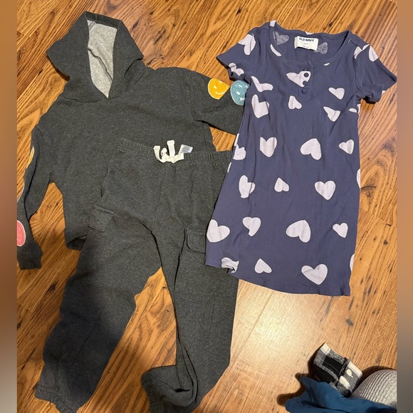 Girls bundle - Picture 1 of 4